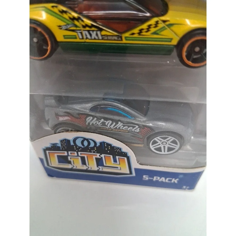 Hot Wheels 1:64 5-Car Pack - 1806
